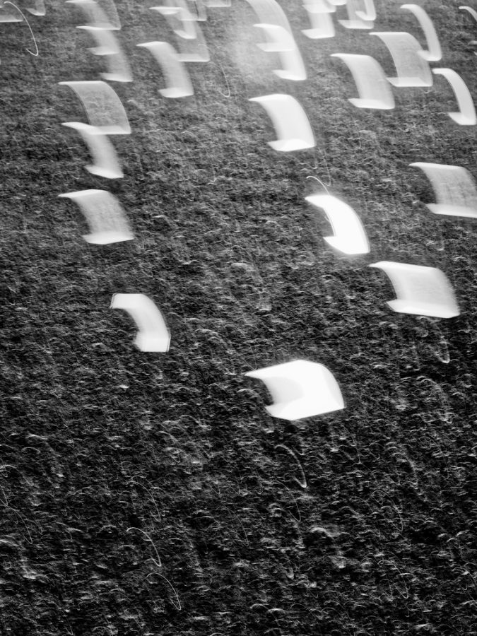 Il aurait tellement voulu lui dire... Mais il avait toutes ces petites lucioles qui lui passaient devant les yeux.